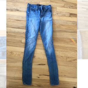 Hollister High Rise Super Skinny Jeans